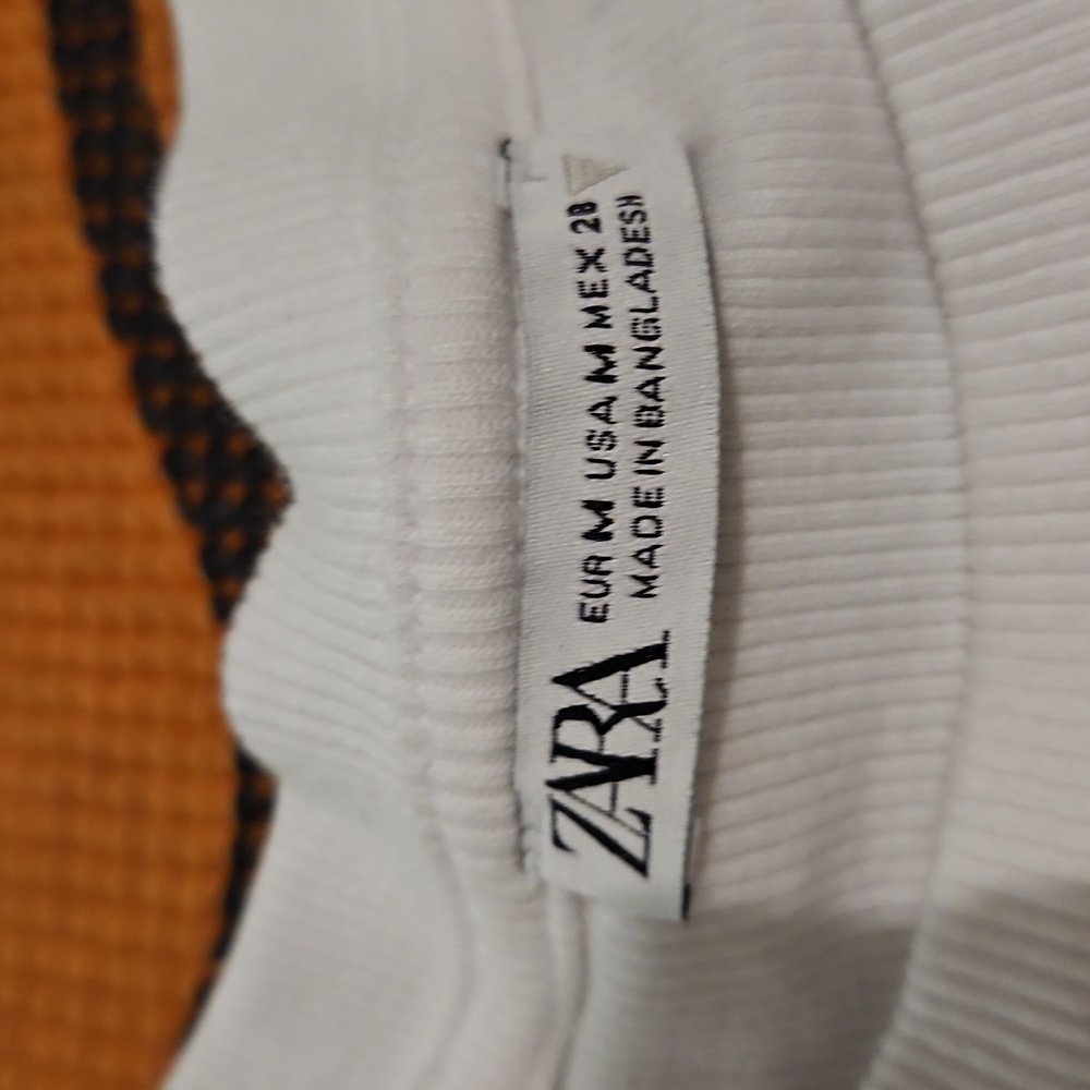 Zara White Ribbed Ruffle Sleeve Top - Picture 3 of 4